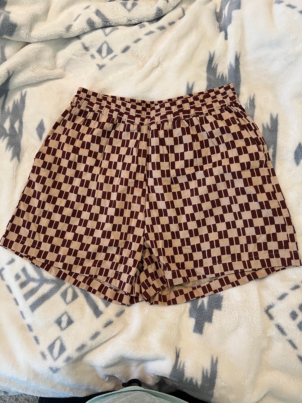 World of Crow Toto shorts Brown